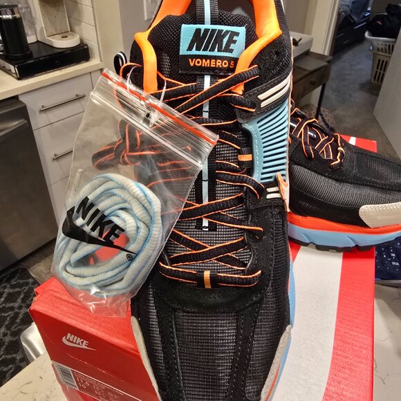 New Nike Air Zoom Vomero 5 Blue Orange Men's US Size 10 Wmns 11.5 FZ3963 010 NEW - Picture 2 of 10